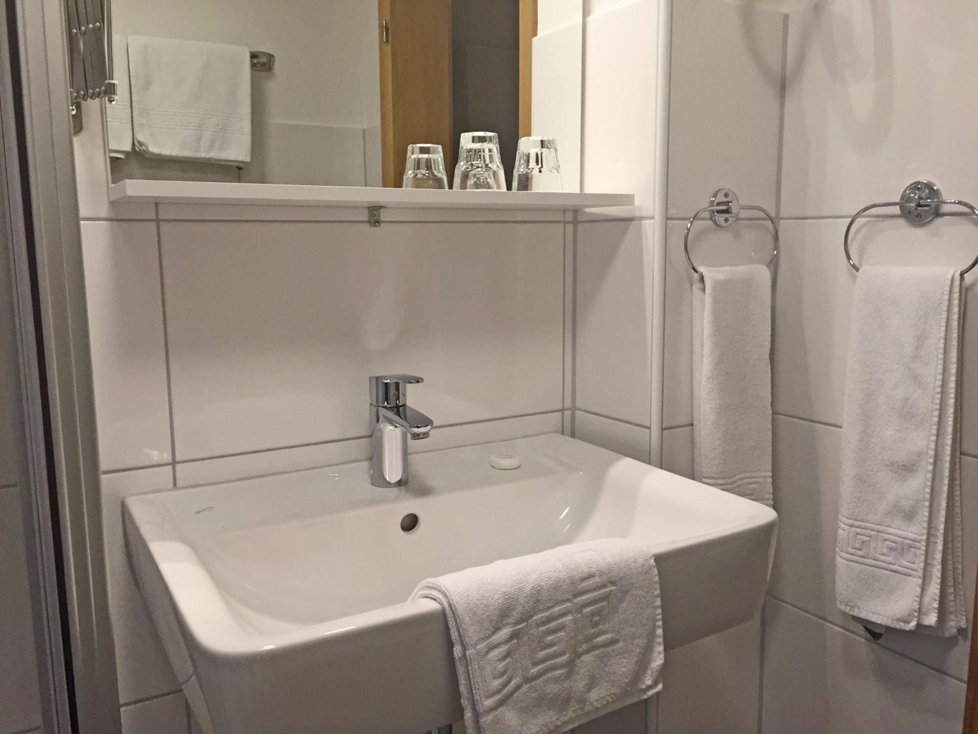 Hotel Flurschuetz Lennestadt Pokój zdjęcie